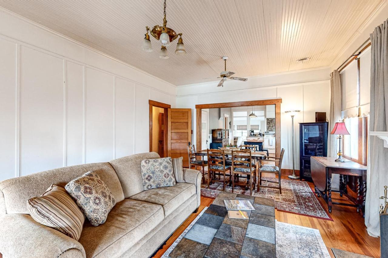 Villa Liberty Creek à Fredericksburg Extérieur photo