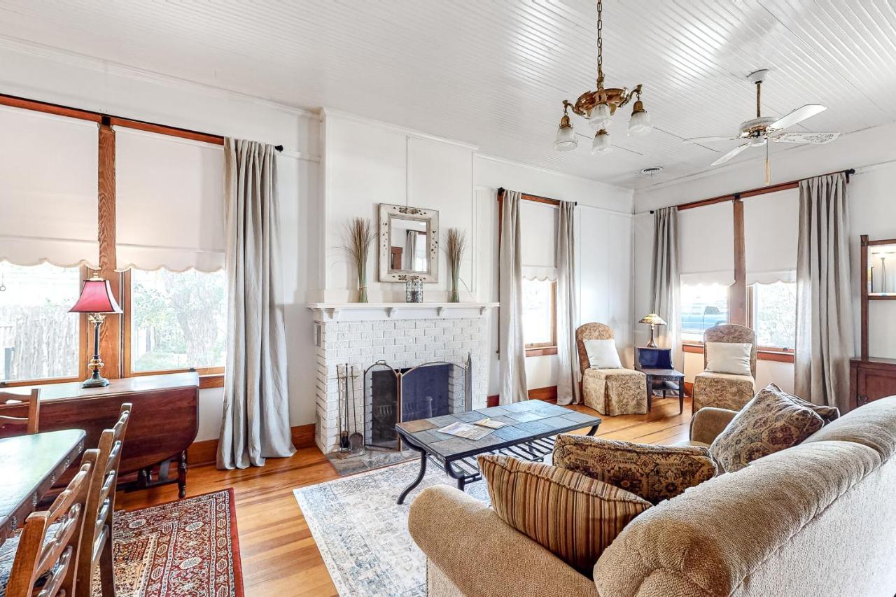 Villa Liberty Creek à Fredericksburg Extérieur photo