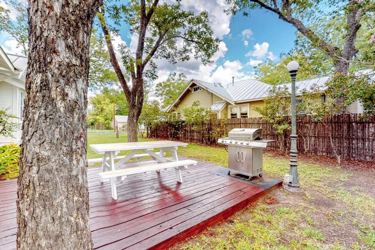 Villa Liberty Creek à Fredericksburg Extérieur photo